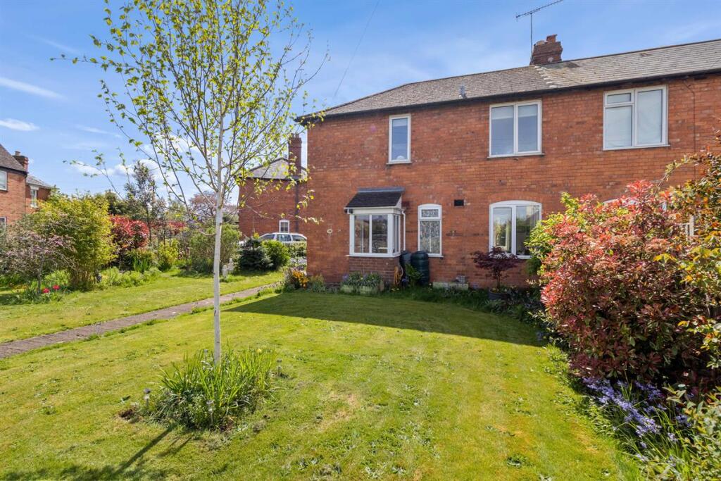 Main image of property: Minge Lane, Upton upon Severn, Worcestershire, WR8 0LS