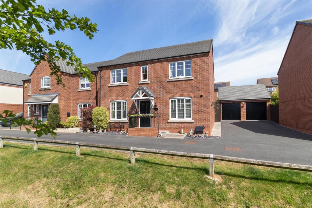 Main image of property: Furrow Close, Holly Green, Upton Upon Severn, Worcestershire, WR8 0RT