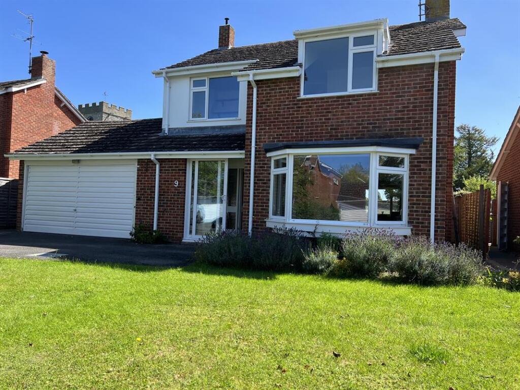 Main image of property: 9 Abbots Court Drive, Tewkesbury, Gloucestershire, GL20