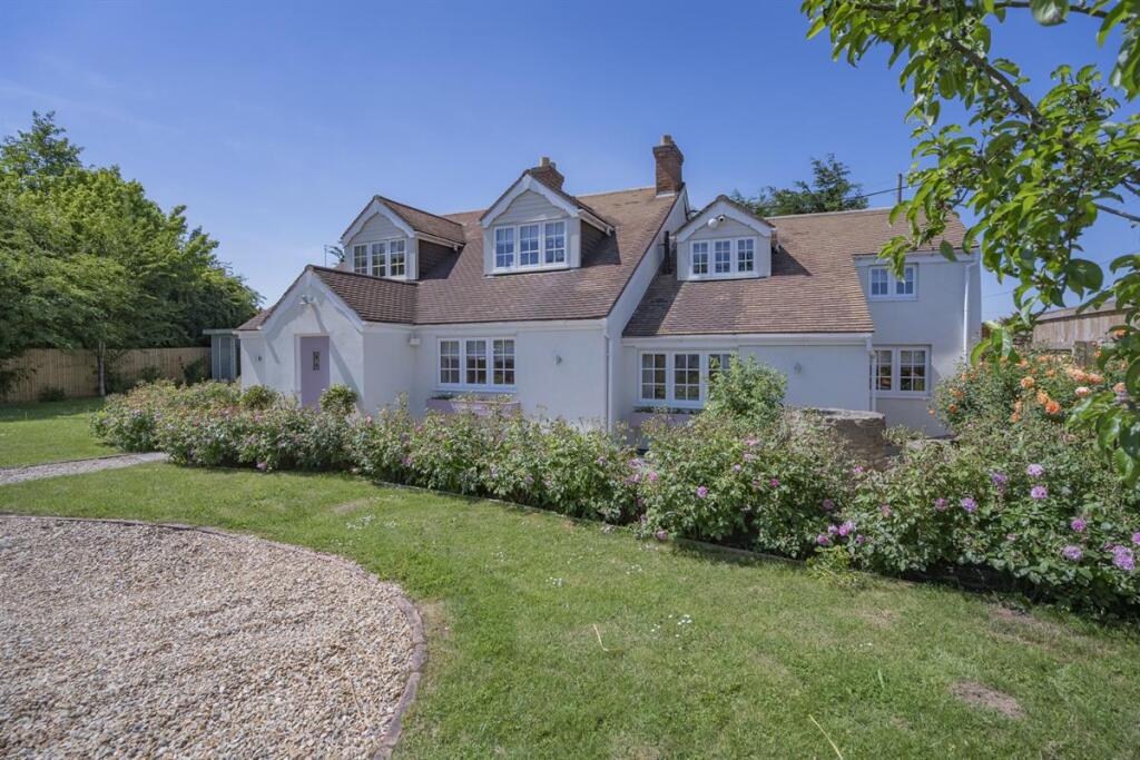 Main image of property: Baughton, Worcestershire, WR8