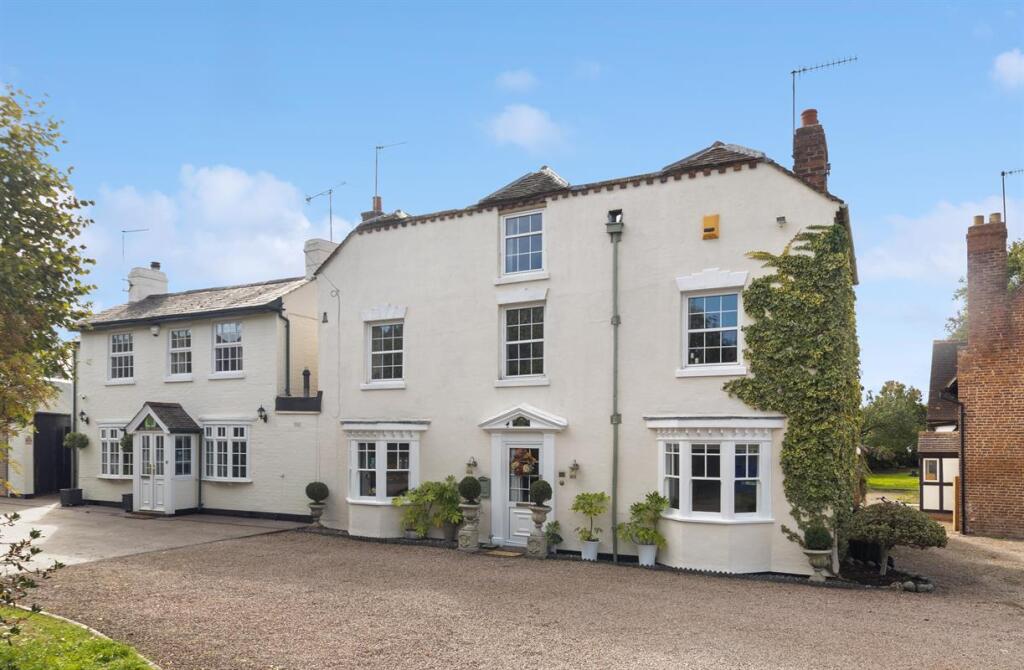 Main image of property: Holly Green House, Holly Green, Upton-upon-severn, Worcester, WR8