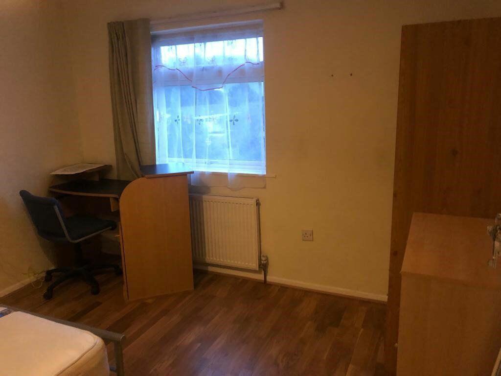 Additional property image - Downs Road, Canterbury