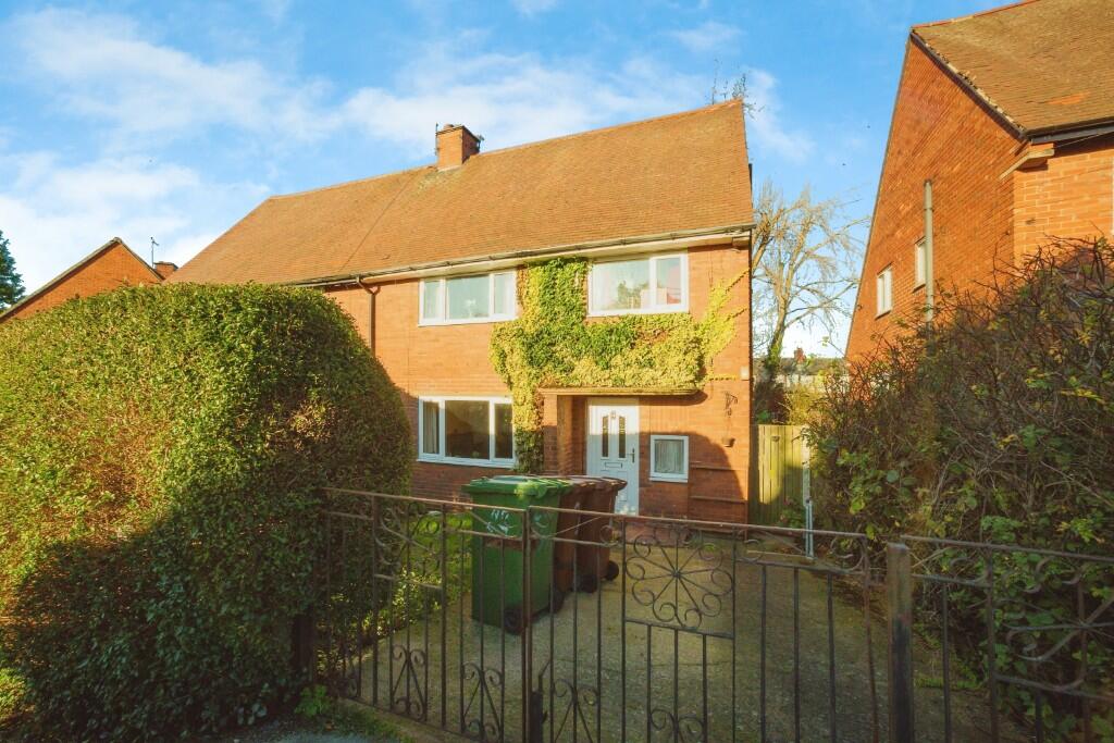 3 bedroom semidetached house for sale in Princess Avenue, WF9