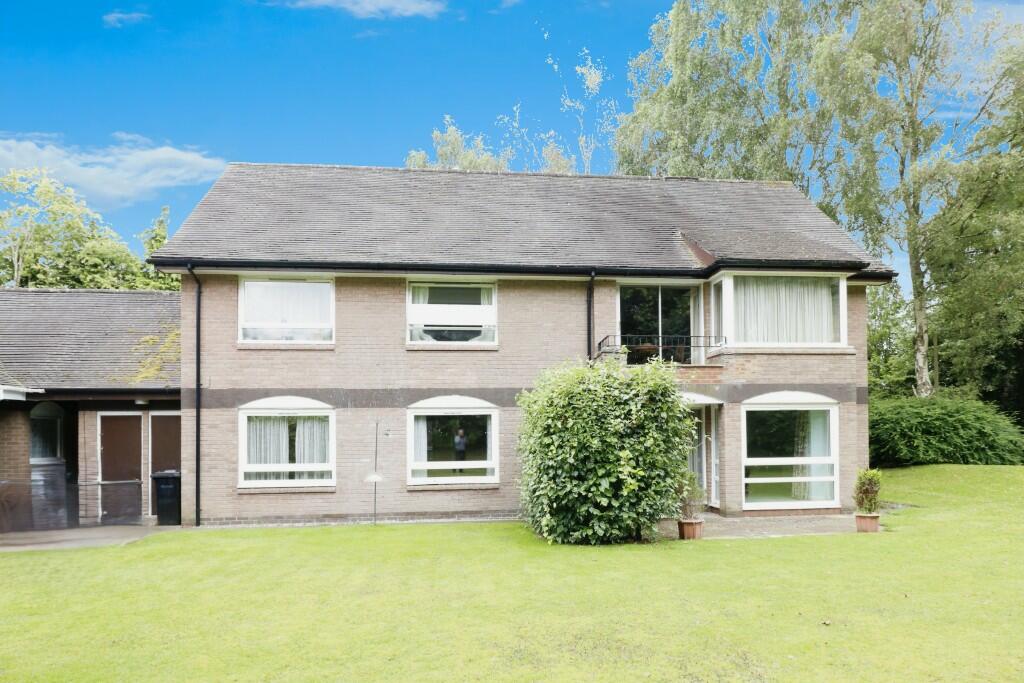 Main image of property: Green Courts, Green Walk, Altrincham, Greater Manchester, WA14