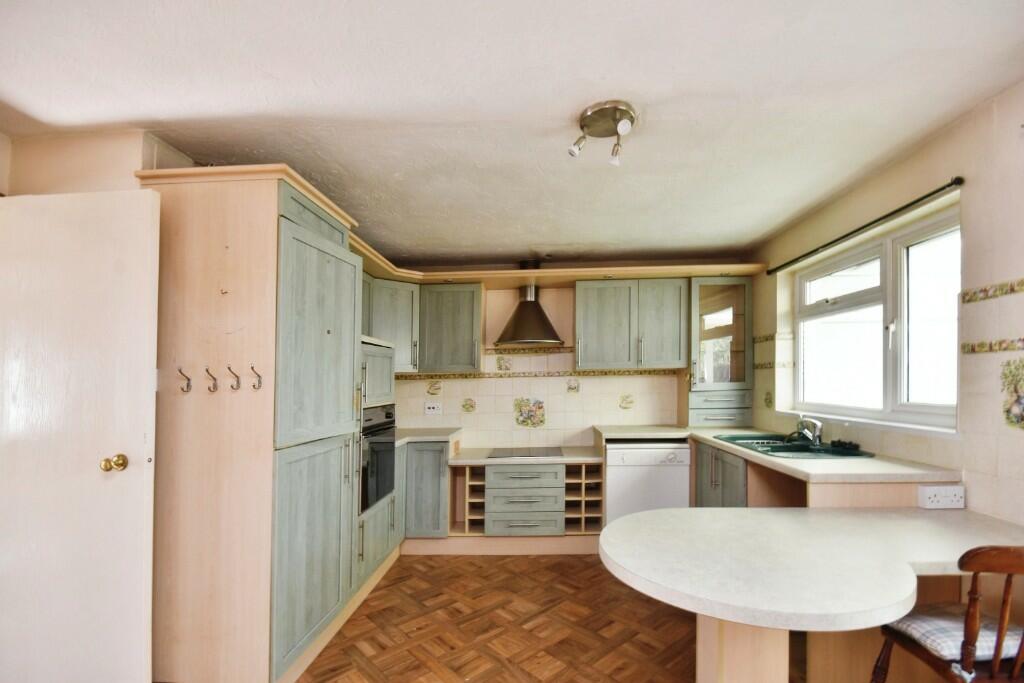 Additional property image - Richard Lewis Close, Cardiff(City), CF5