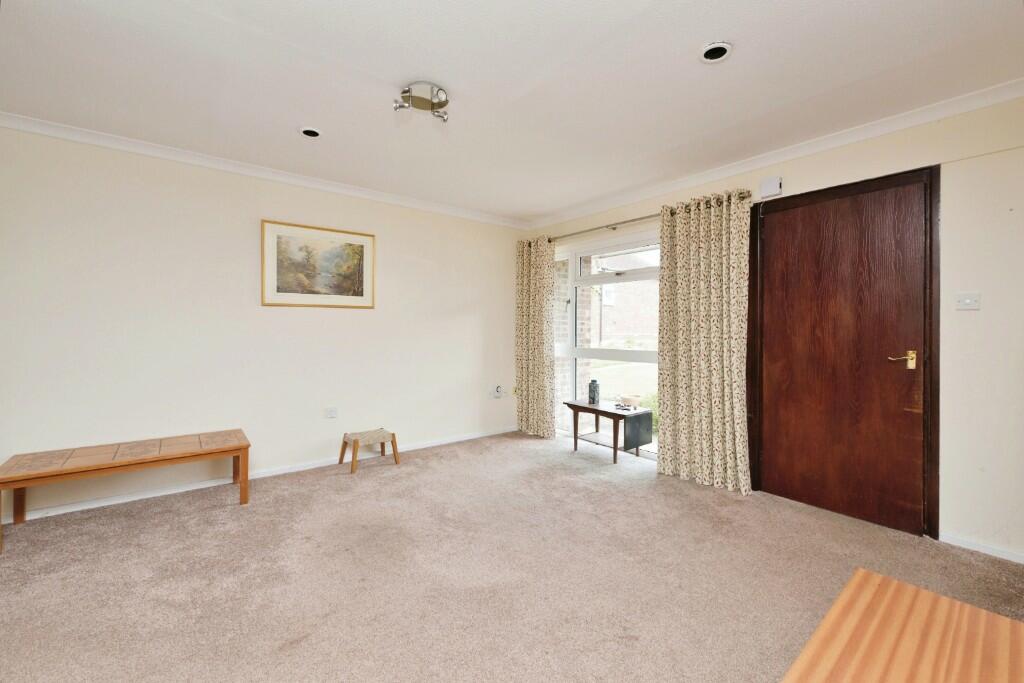 Additional property image - Hillway, CB21