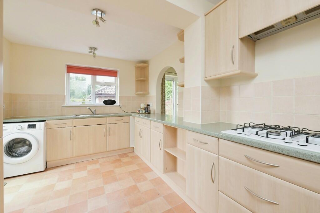 Additional property image - Hillway, CB21