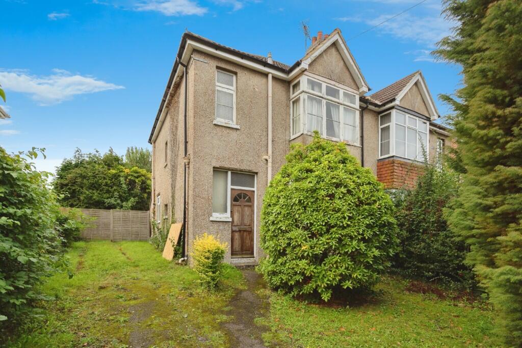 Main image of property: Park Road, Waterlooville, Hampshire, PO7