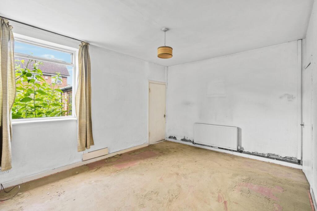 Additional property image - 36 Hewitt Street, Chester, Cheshire, CH2 3JD