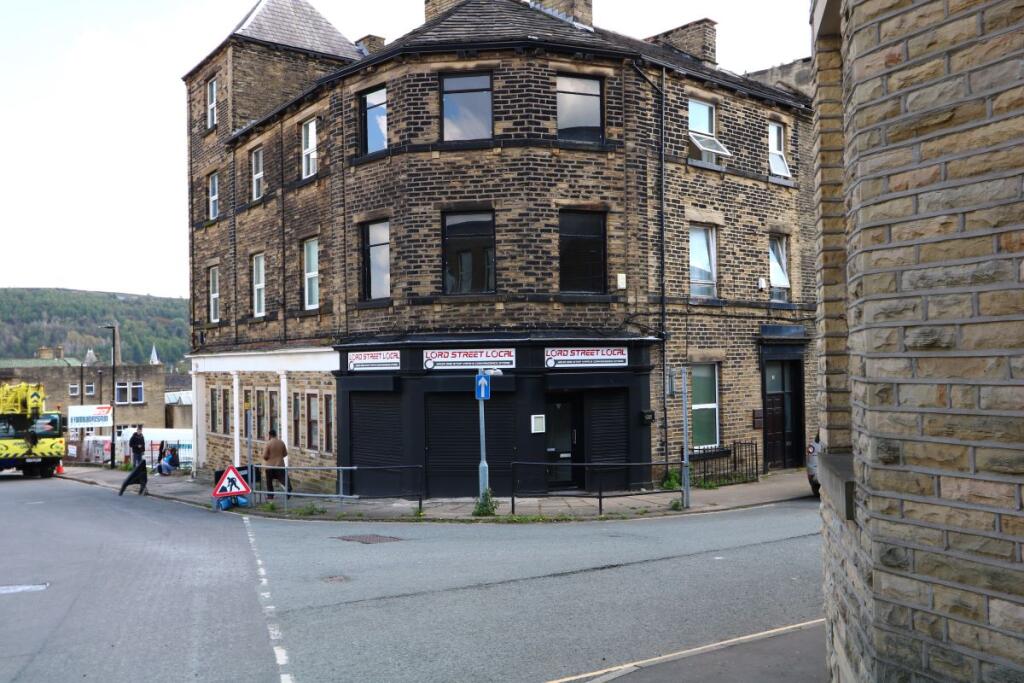 Main image of property: 20 Lord Street, Halifax, West Yorkshire, HX1 5AE