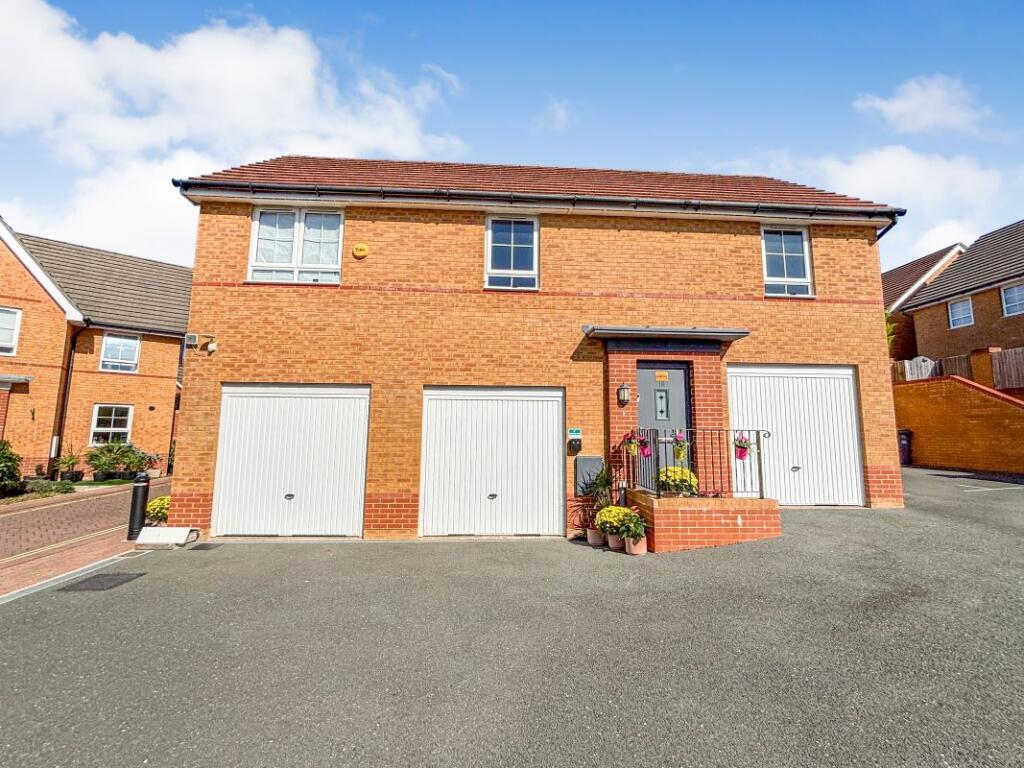 Main image of property: 18 St. Wilfred Drive, East Cowes, Isle Of Wight, PO32 6GQ