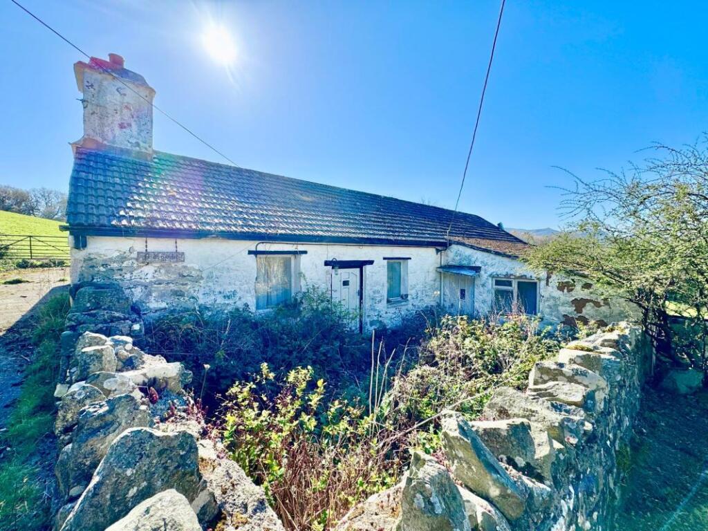 Main image of property: Ffridd Y Bwlch, Maenan, Llanrwst, Gwynedd, LL26 0YN