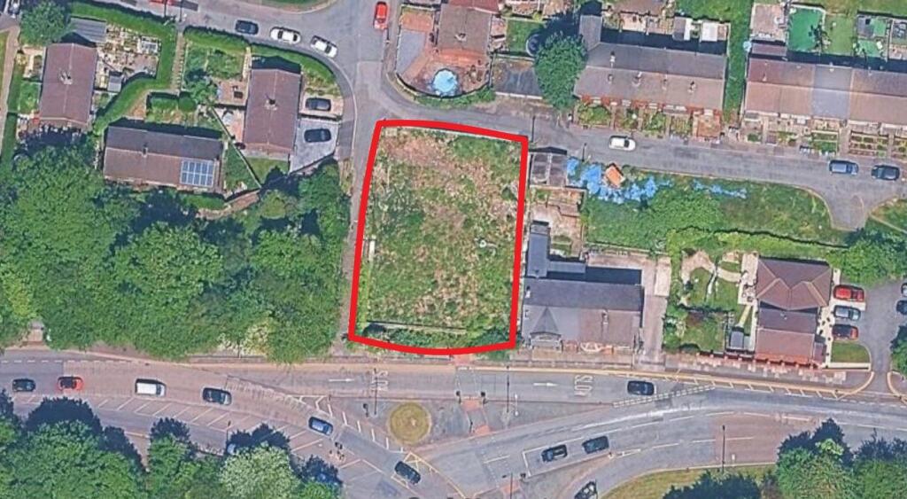 Main image of property: Land Adjacent, 7 Wakefield Road, Stalybridge, Tameside, SK15 1AJ