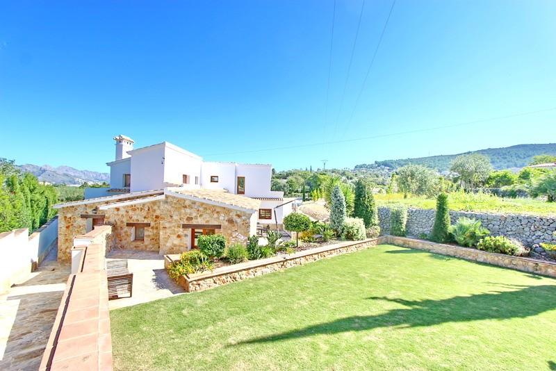5 bedroom villa for sale in Valencia, Alicante, Orba, Spain