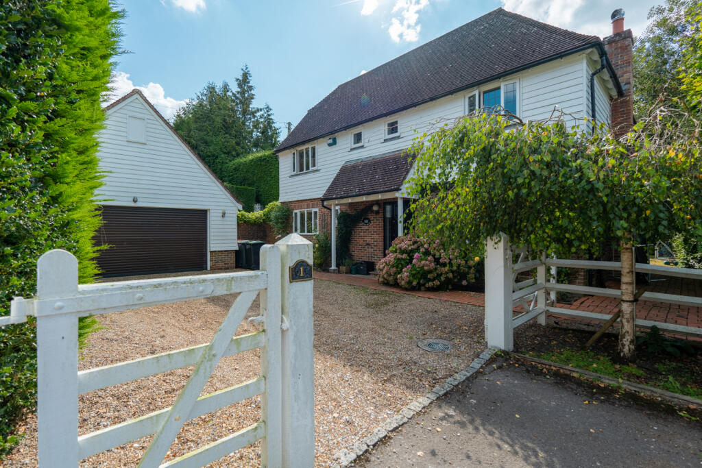 Main image of property: Thanington Court Farm, Thanington Road, Canterbury CT1 3XF