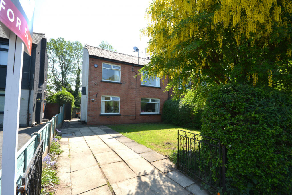 Main image of property: Philips Park Road East, Whitefield, M45 7EH