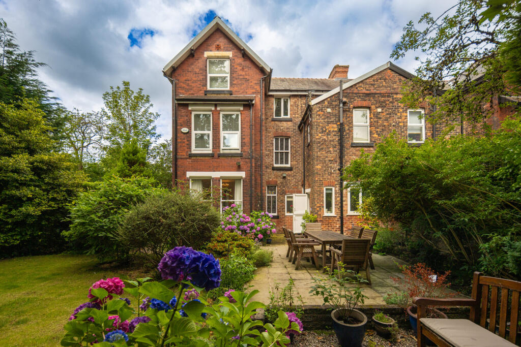 Main image of property: Poppythorn Lane, Prestwich, M25 3BS