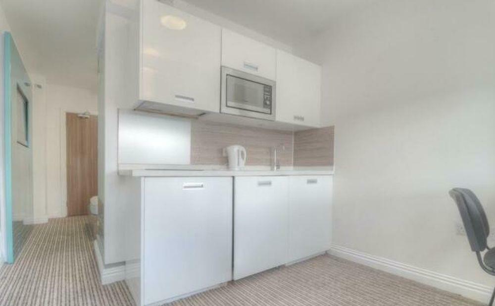 Additional property image - 178, Sunbridge Road, Bradford