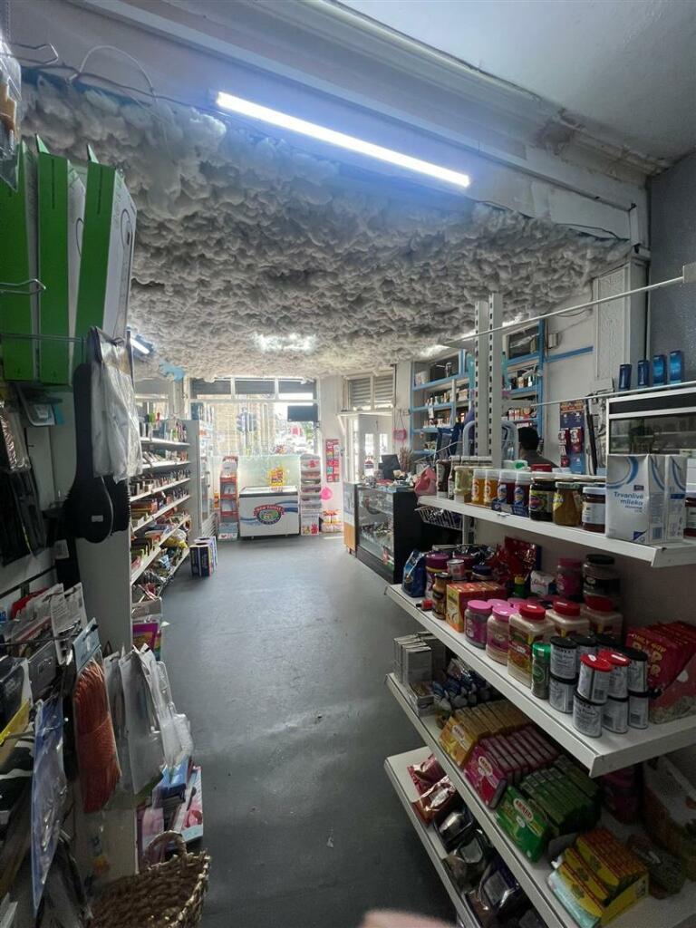 Additional property image - 31 Marlborough Road & 274 Lumb Lane, BD8 7LD
