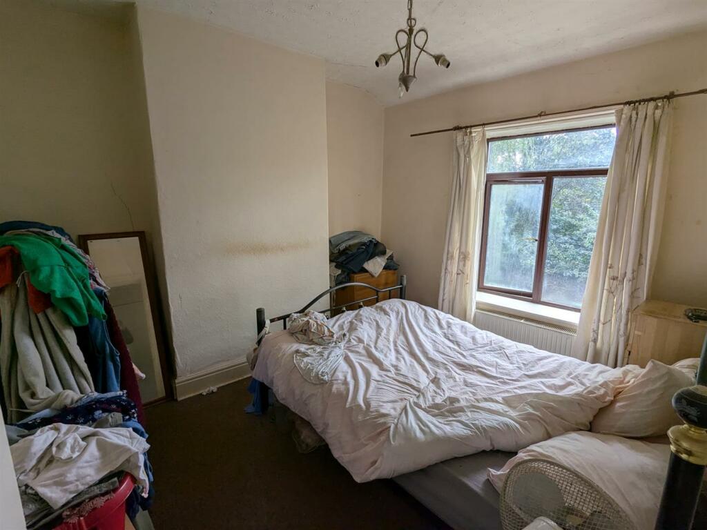 Additional property image - 1-11, Laburnum Place Apperley Bridge, Bradford, BD10 0NA