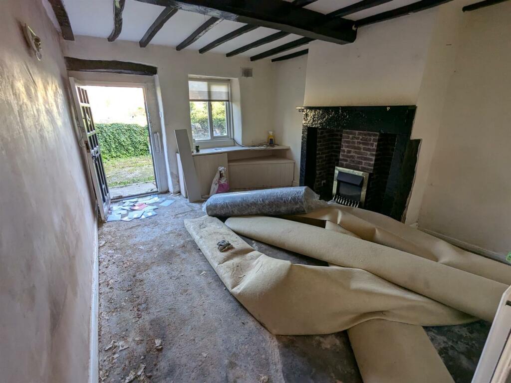 Additional property image - 1-11, Laburnum Place Apperley Bridge, Bradford, BD10 0NA