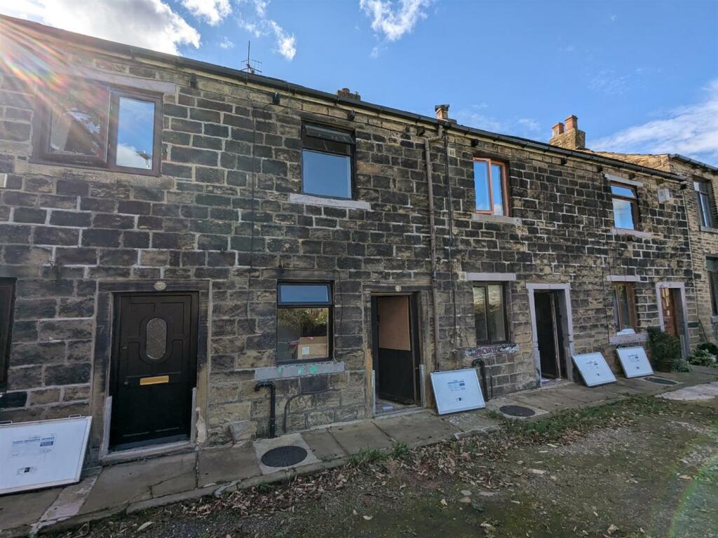 Additional property image - 1-11, Laburnum Place Apperley Bridge, Bradford, BD10 0NA