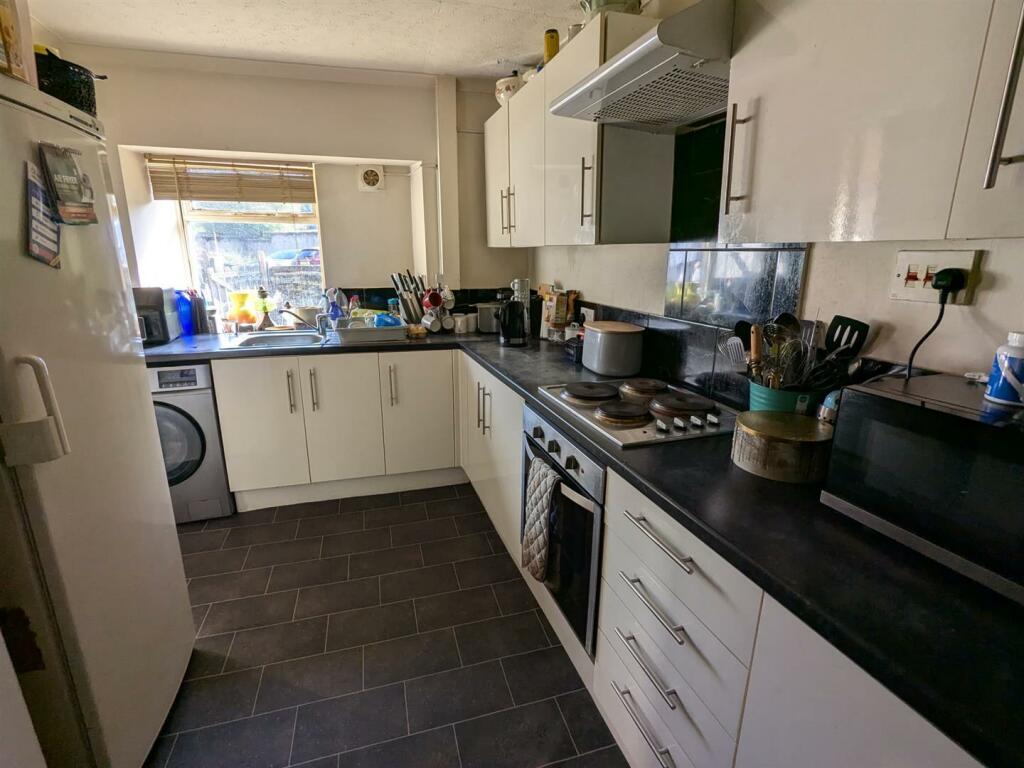 Additional property image - 1-11, Laburnum Place Apperley Bridge, Bradford, BD10 0NA