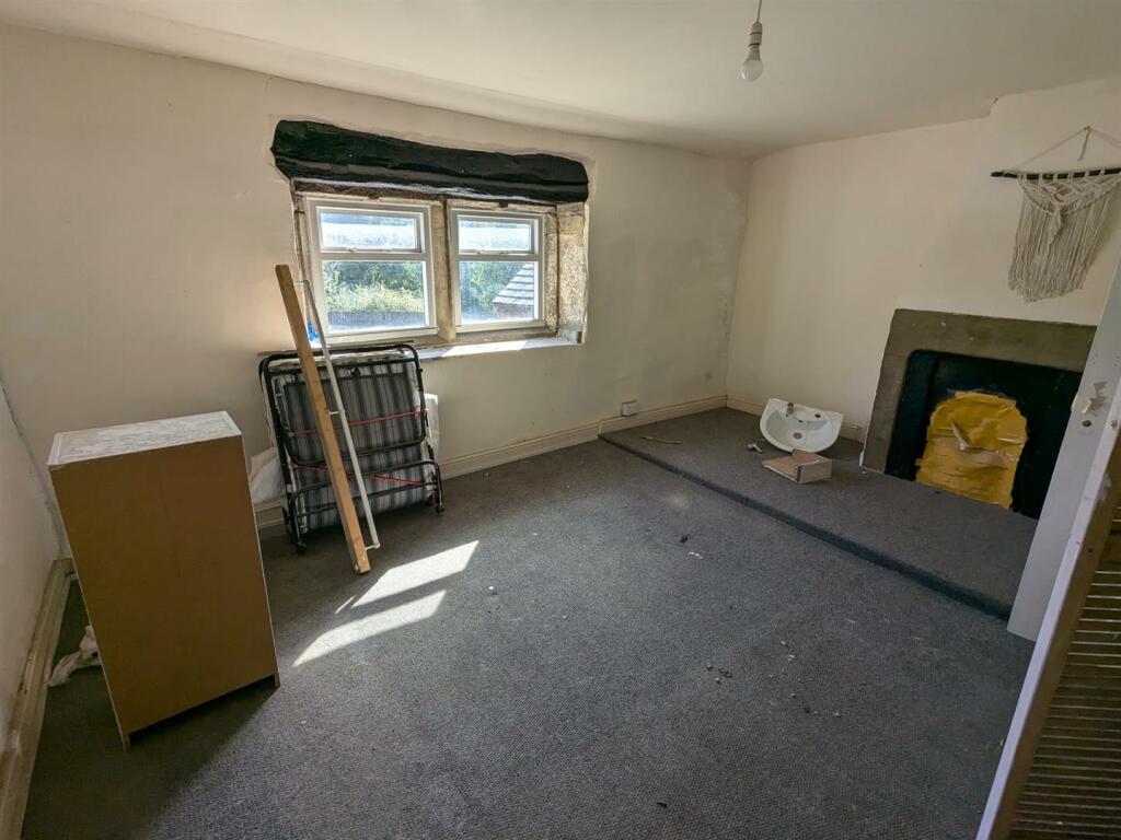 Additional property image - 1-11, Laburnum Place Apperley Bridge, Bradford, BD10 0NA