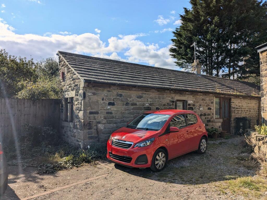 Additional property image - 1-11, Laburnum Place Apperley Bridge, Bradford, BD10 0NA