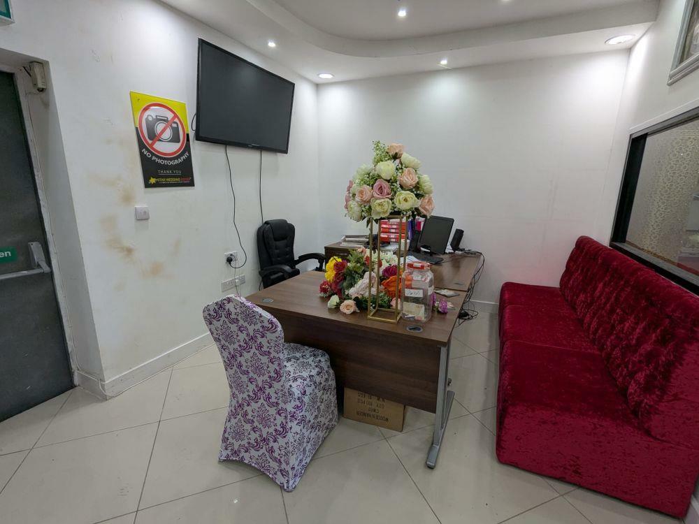 Additional property image - 585-587, Thornton Road Bradford, BD8 9RA