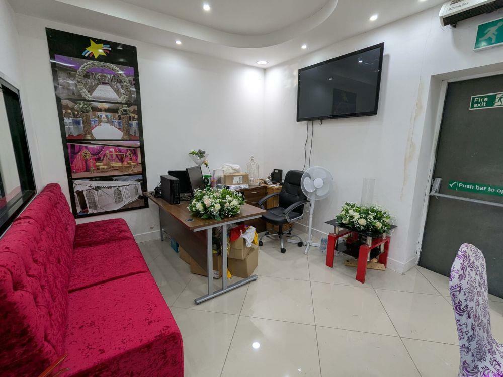 Additional property image - 585-587, Thornton Road Bradford, BD8 9RA