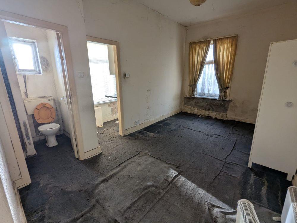 Additional property image - 292, Undercliffe Street Bradford, BD3 0PH