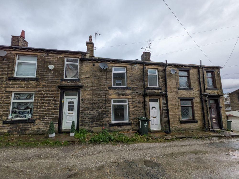 Main image of property: 7, Mount Pleasant Denholme, Bradford, BD13 4DP