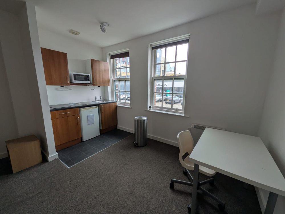 Additional image 2 of Flat 11, 10, Quebec Street Bradford, BD1 2ER