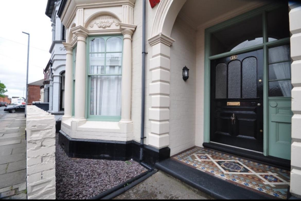 Main image of property: Regent Road, Stoke-On-Trent - AVAILABLE NOW