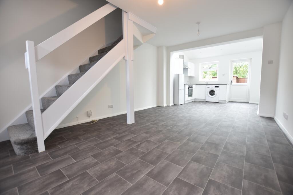 1 bedroom house for rent in Walsham Close, Thamesmead, SE28