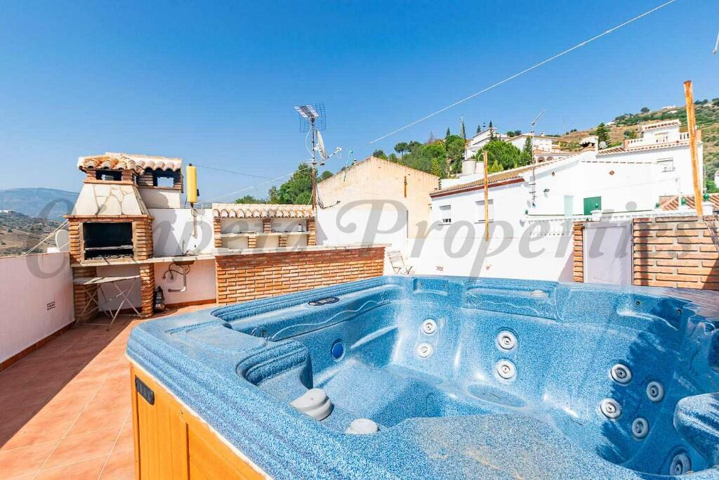 Main image of property: Sayalonga, Málaga, Andalusia