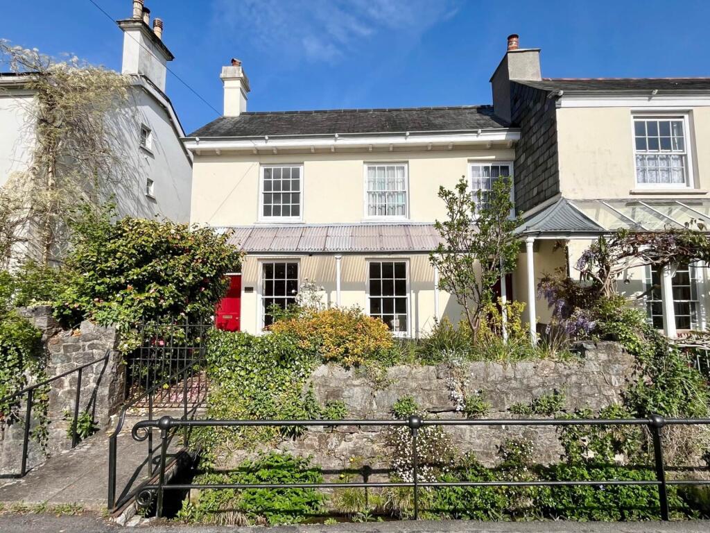 Main image of property: Plymouth Road, Buckfastleigh