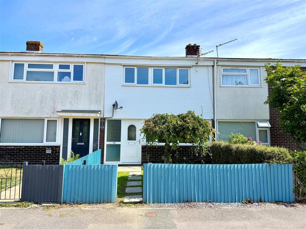 Main image of property: Longfield Avenue, Fareham