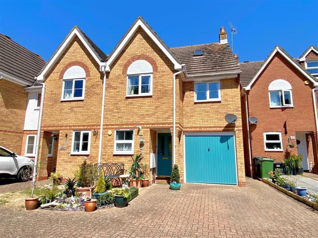 Main image of property: Coriander Way, Whiteley