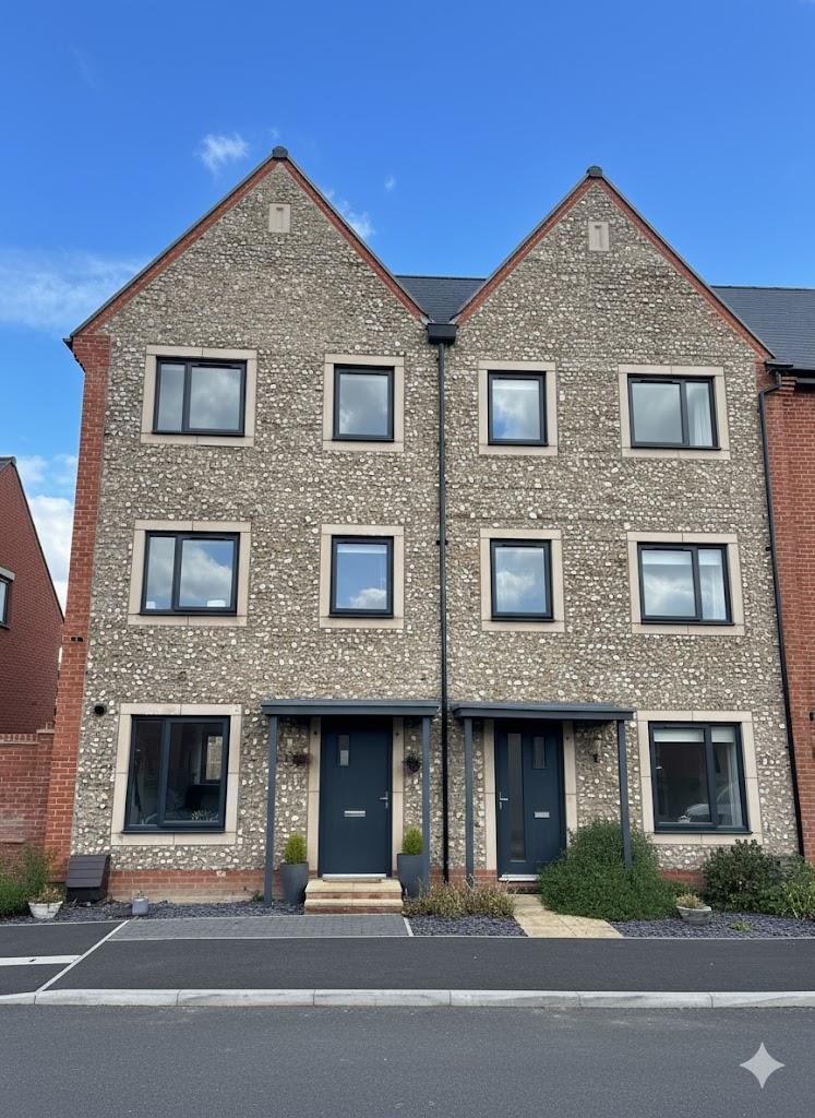 Main image of property: Flagpond Road, Whiteley, Southampton