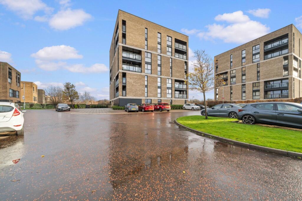 Main image of property: London Avenue, Glasgow, G40 3GZ