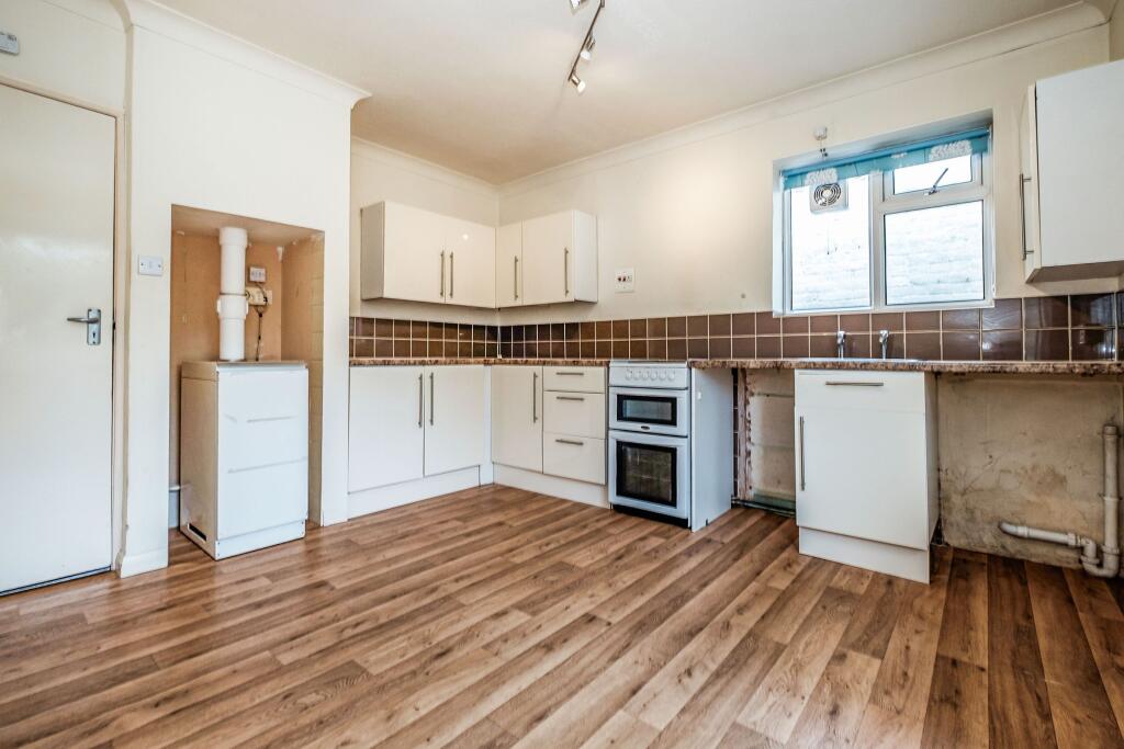 Additional property image - Seafield Avenue