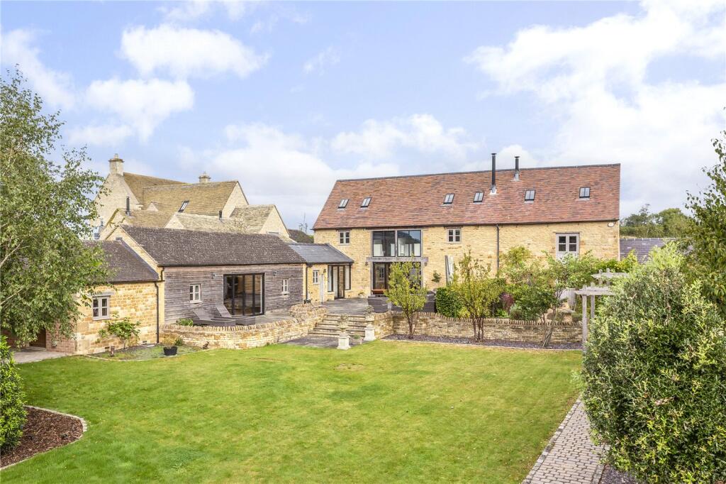 Main image of property: Icomb Road, Bledington, Chipping Norton, Oxfordshire, OX7