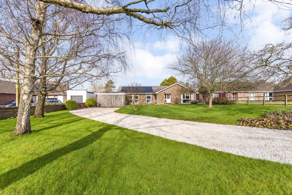 Main image of property: MEONSTOKE