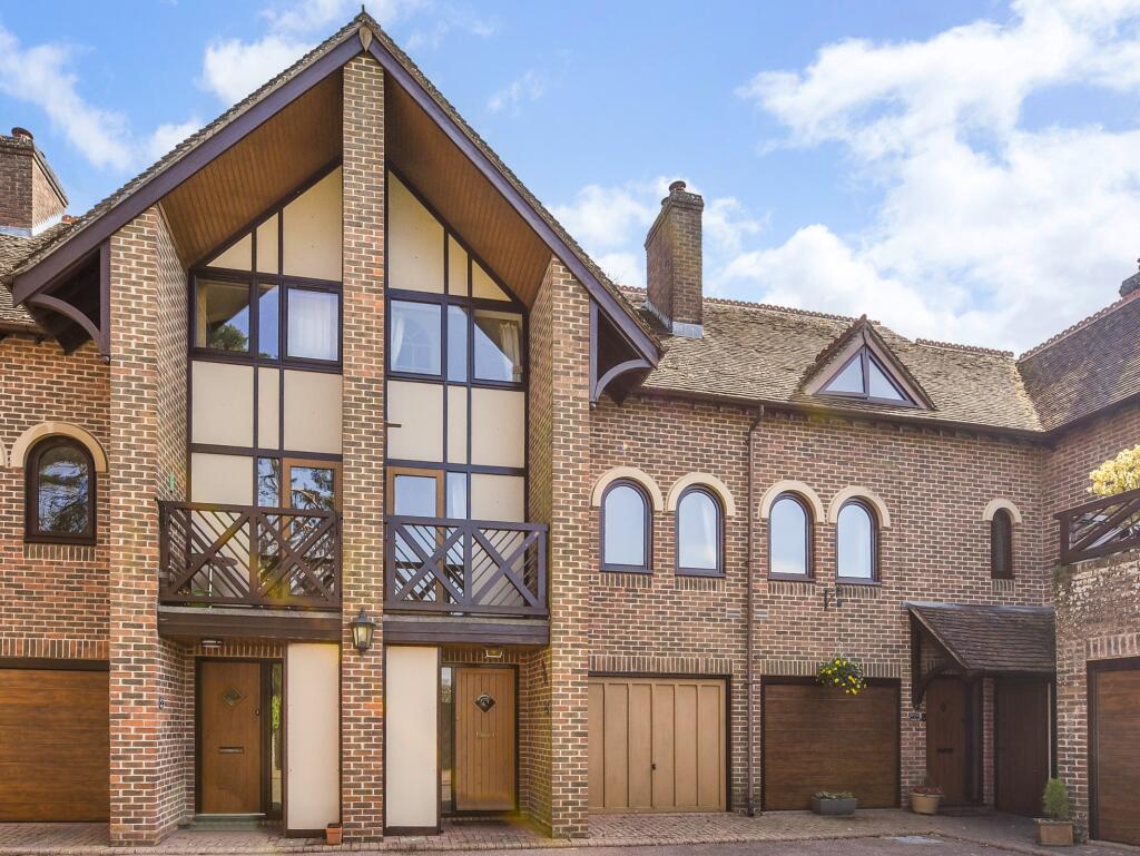 Main image of property: BISHOP'S WALTHAM
