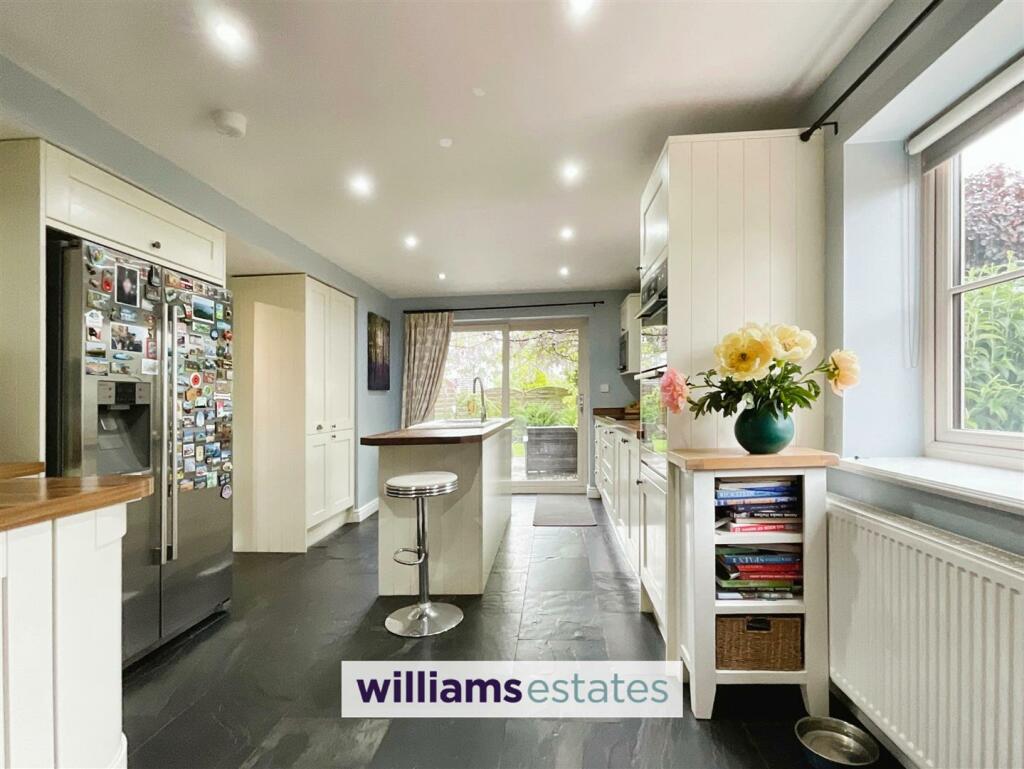 Additional property image - Ffordd Y Gilrhos, Treuddyn