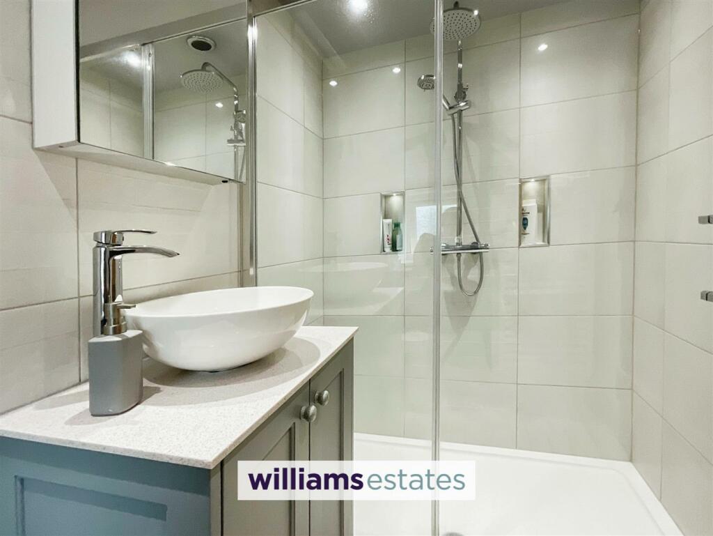 Additional property image - Ffordd Y Gilrhos, Treuddyn