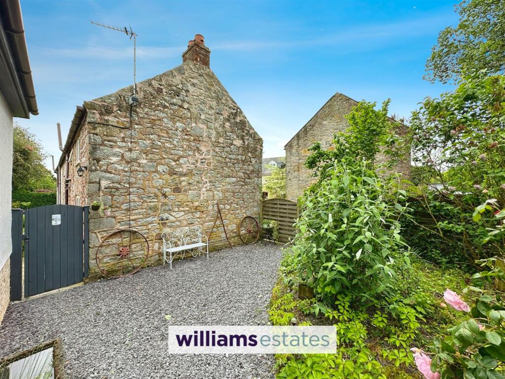 Additional property image - Ffordd Y Gilrhos, Treuddyn