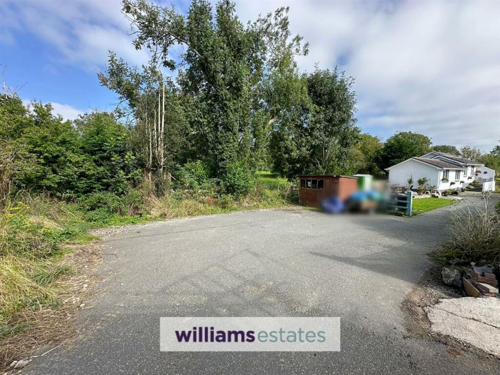 Additional property image - Lixwm, Holywell
